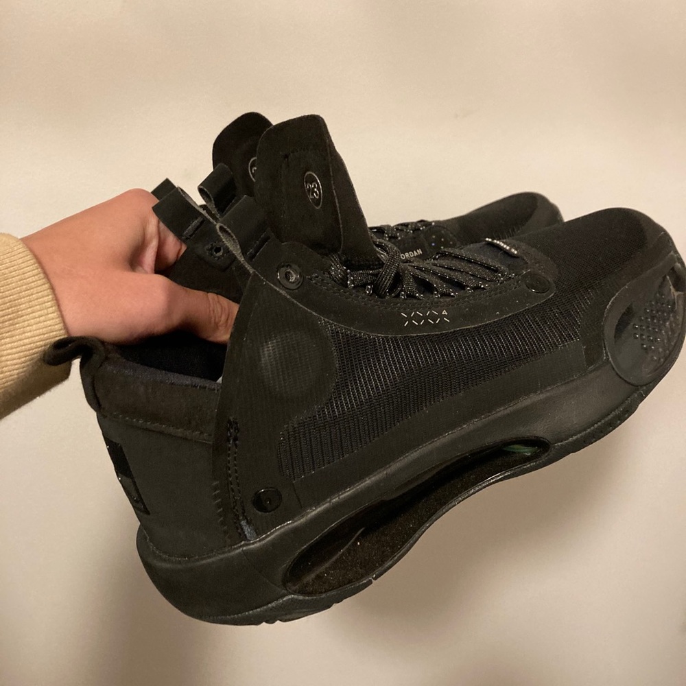 Air Jordan XXXIV